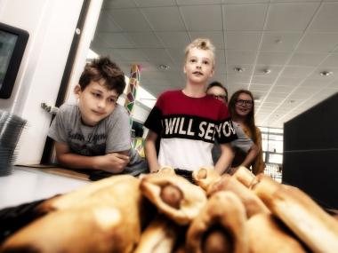 Hverdagsbillede fra skoleboden